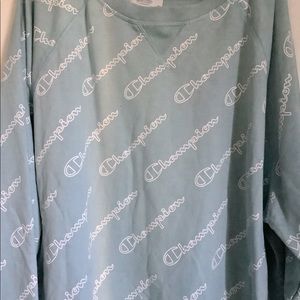 CHAMPION BABY BLUE SWEATSHIRT
